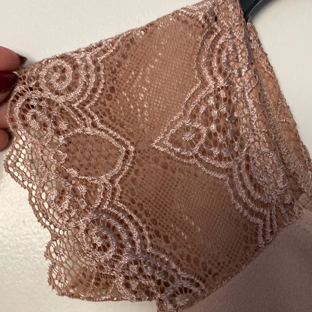 NWT Forever 21 Nude Dress with Lace details Size L - Picture 5 of 7